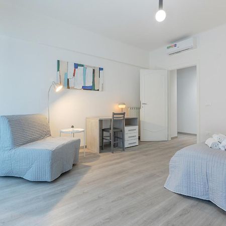 בולוניה Matinum Central & Spacious Apartment מראה חיצוני תמונה